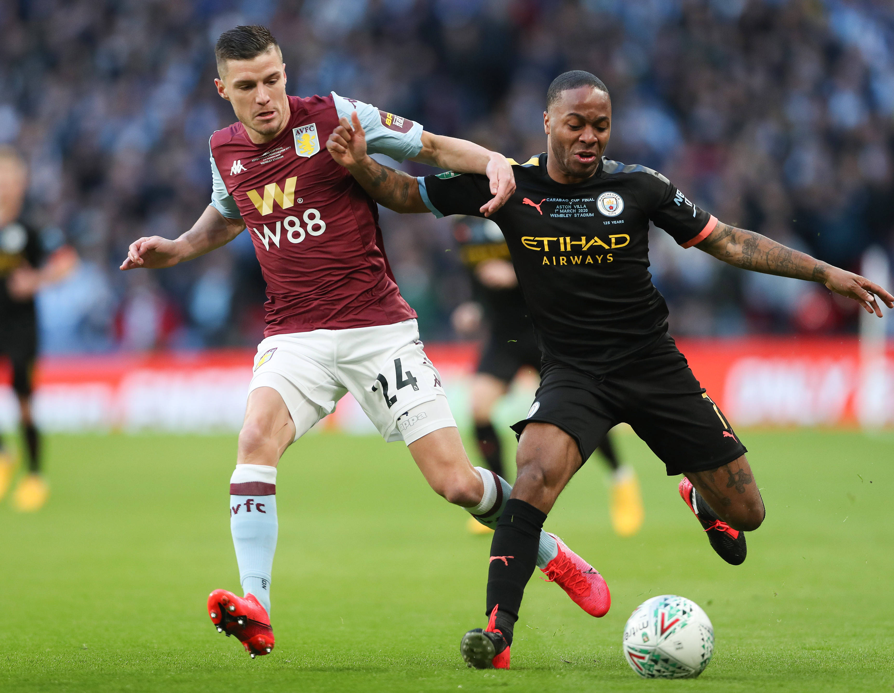 篮球篮网主力中锋脚踝扭伤，伤势待评估（篮网首发中锋脚踝扭伤，伤情待进一步评估）