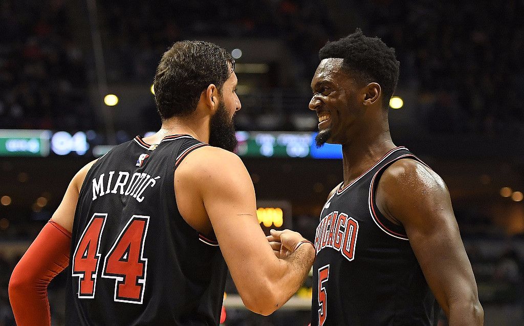 米兰欲用恩昆库换莱万遭巴萨否认（巴萨否认米兰以恩昆库交换莱万的传闻）