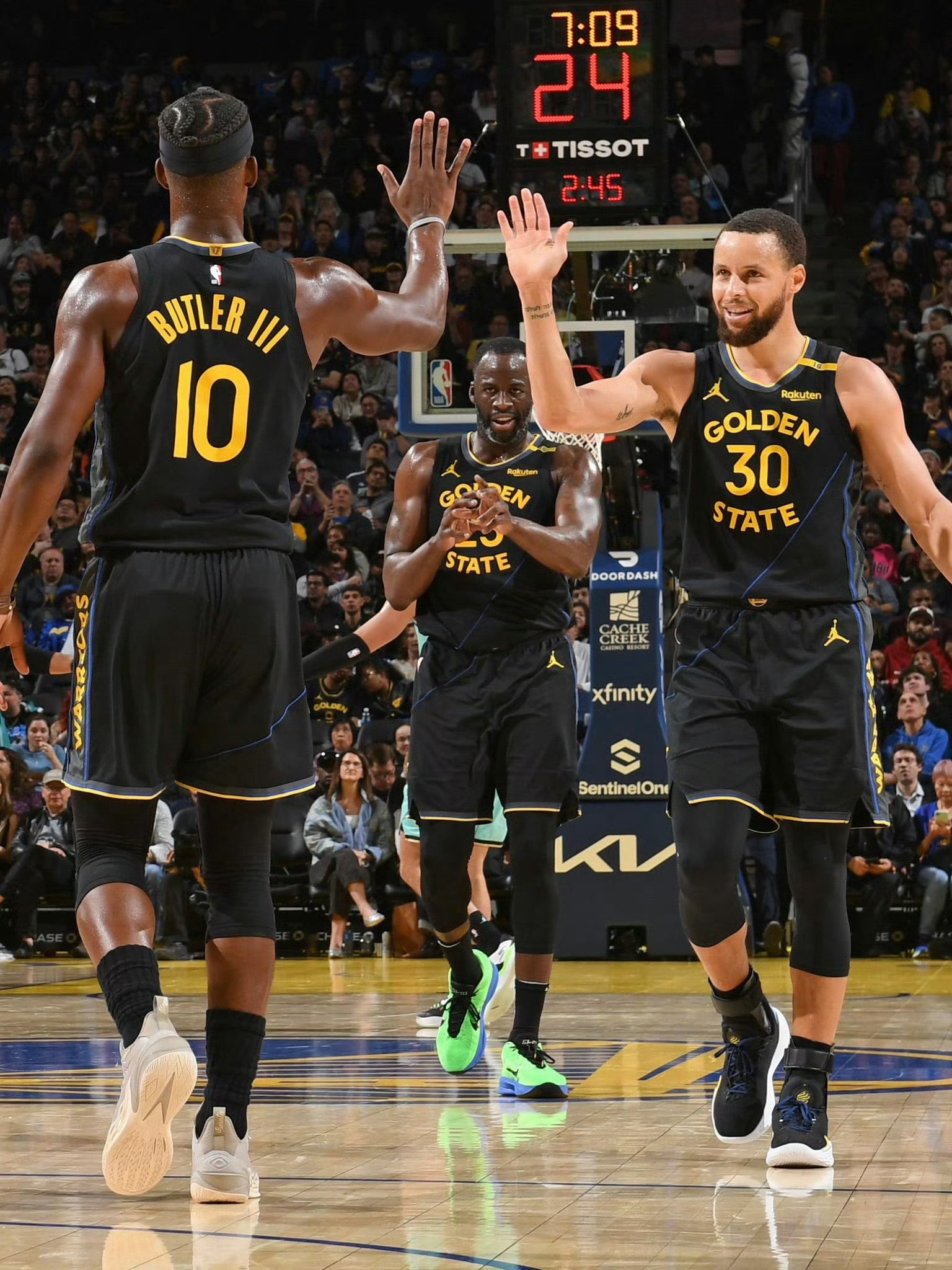 广厦男篮张帆末节绝杀福建（张帆末节绝杀，广厦险胜福建）