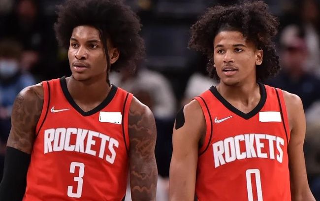 体坛周报：黄紫昌有望以自由身加盟云南玉昆（体坛周报：黄紫昌或以自由身签约云南玉昆）