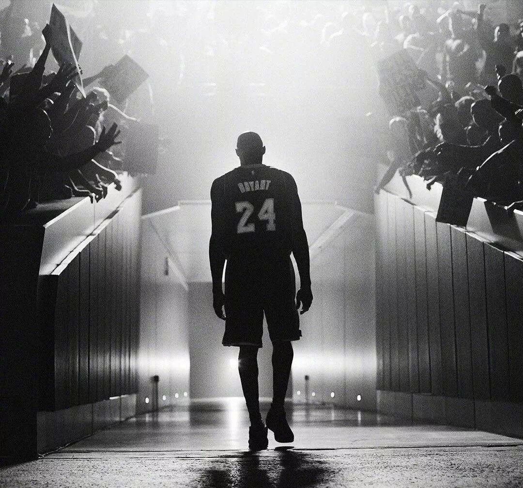 巴萨官方回顾诺坎普翻新前最后一场：12人仍在队内，7人首发（巴萨官网回顾诺坎普改造前末战：阵中仍有12人，7人当时首发）