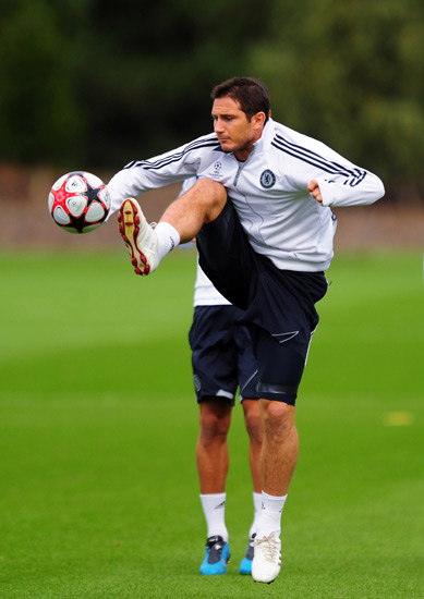 今夜能否晋级？拜仁过去21场德国杯客场对德甲球队仅一次失利（晋级在望？拜仁德国杯近21次客战德甲仅负一场）