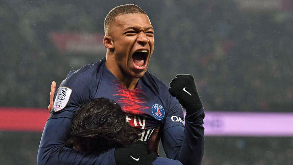 斯基拉：狼堡希望永久转会签下菲尔克鲁格，但球员想去米兰（斯基拉：狼堡寻求买断菲尔克鲁格，球员倾向加盟米兰）