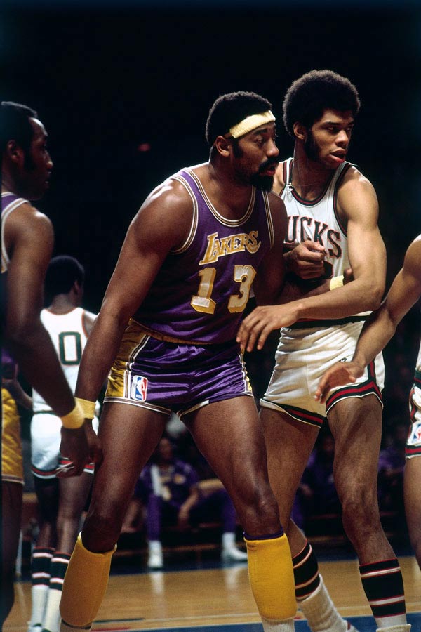 内马尔闪击打破3个多月进球荒，进球后兴奋尬舞庆祝（内马尔闪电破门终结三个多月的进球荒，随后兴奋热舞庆祝）