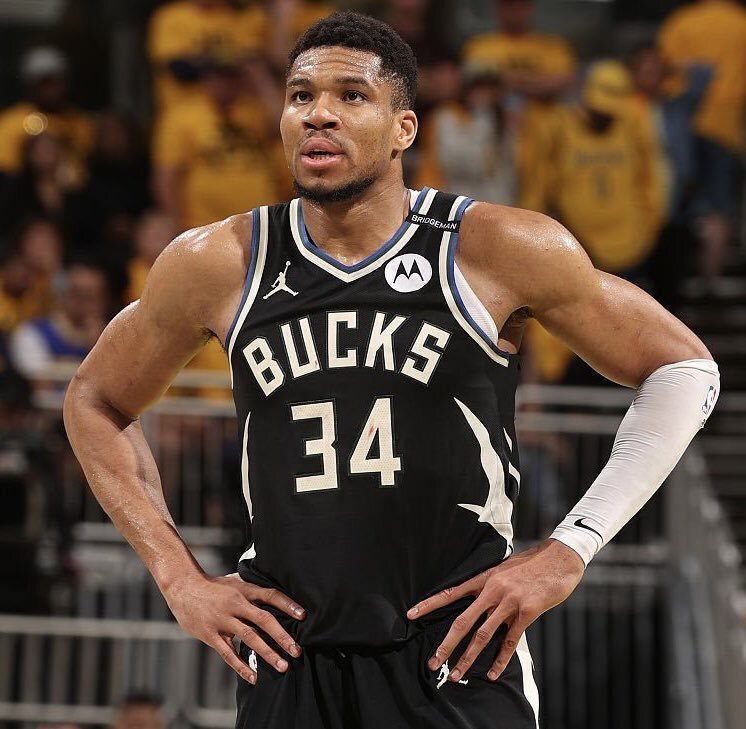 跟队：拉师傅仍因个人事务缺席训练，出战毕包可能性未被排除（队记：拉师傅因私事继续缺席训练，出战毕包并非无望）