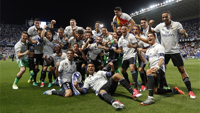 马祖拉谈安芬尼·西蒙斯：球队阵容调整期里 他做出的牺牲最多（马祖拉：阵容调整期间，安芬尼·西蒙斯牺牲最多）