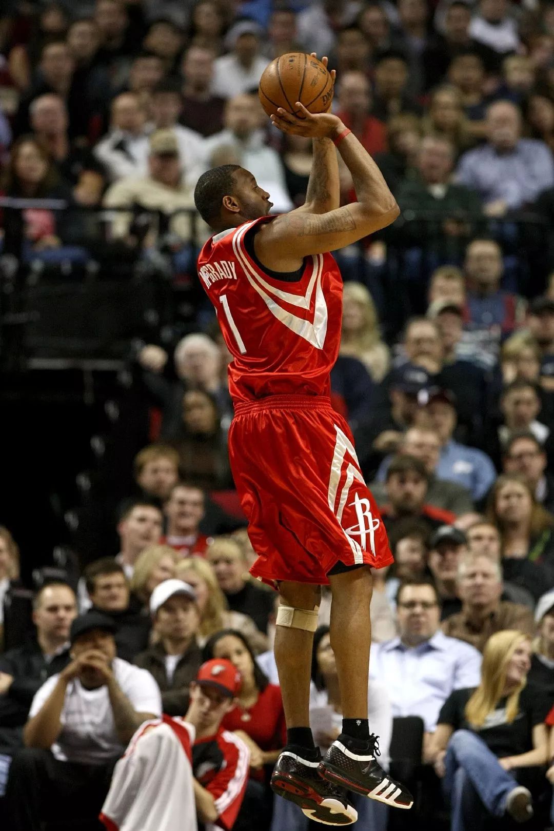 《跃向浩瀚·新秀季》第2期丨混音队主教练：去发展联盟并不意味着降级 相反是一次机会（《跃向浩瀚·新秀季》第二期｜混音队主帅：发展联盟并非降级，反而是成长机会）