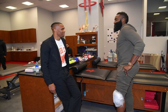 再起风波，内马尔：向教练致歉？又是哪个狗屎记者编造的谎言（风波再起：内马尔否认向教练道歉传闻，痛批记者造谣）