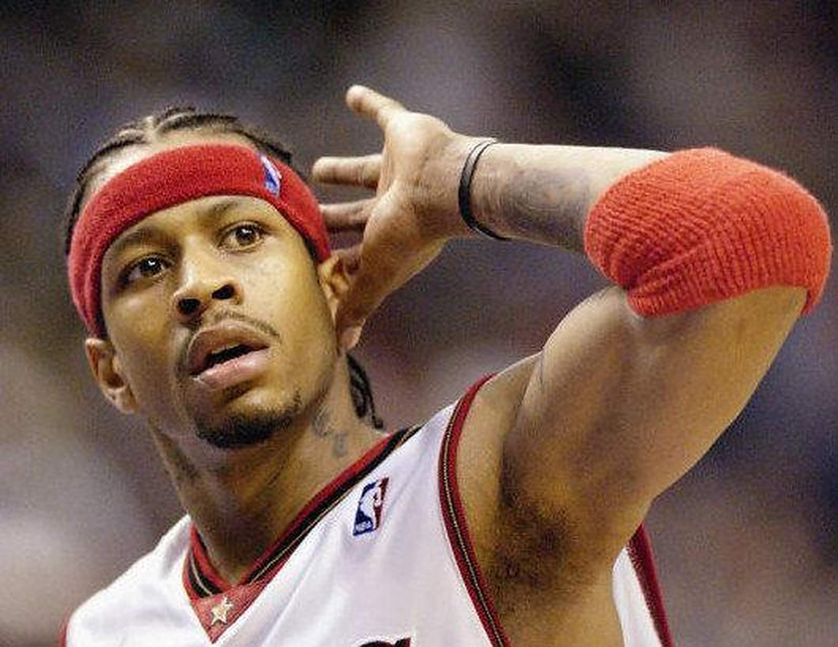 官方：现年36岁的前瑞典国脚、尤文旧将埃克达尔宣布退役（埃克达尔官宣退役：36岁瑞典前国脚、尤文旧将告别足坛）