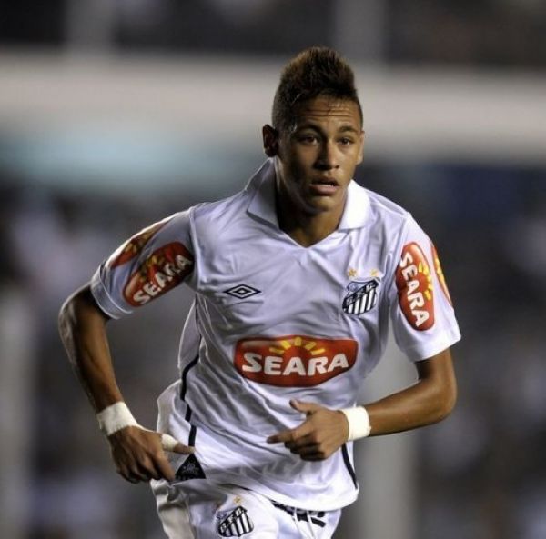 真是便宜了那个萝卜！美女瑞秋晒照：圣诞气氛满满（美女瑞秋晒圣诞美照：氛围拉满，那个萝卜真是赚到了）