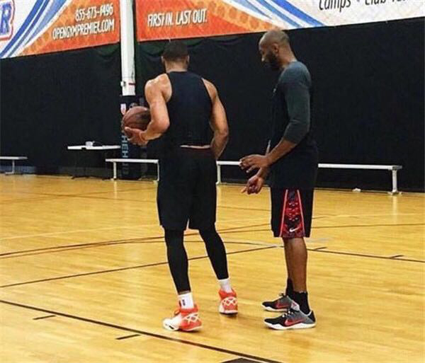 奥尔莫：心情有点复杂，我们本想要赢球和零封（奥尔莫：情绪复杂，原本期待赢球并零封对手）