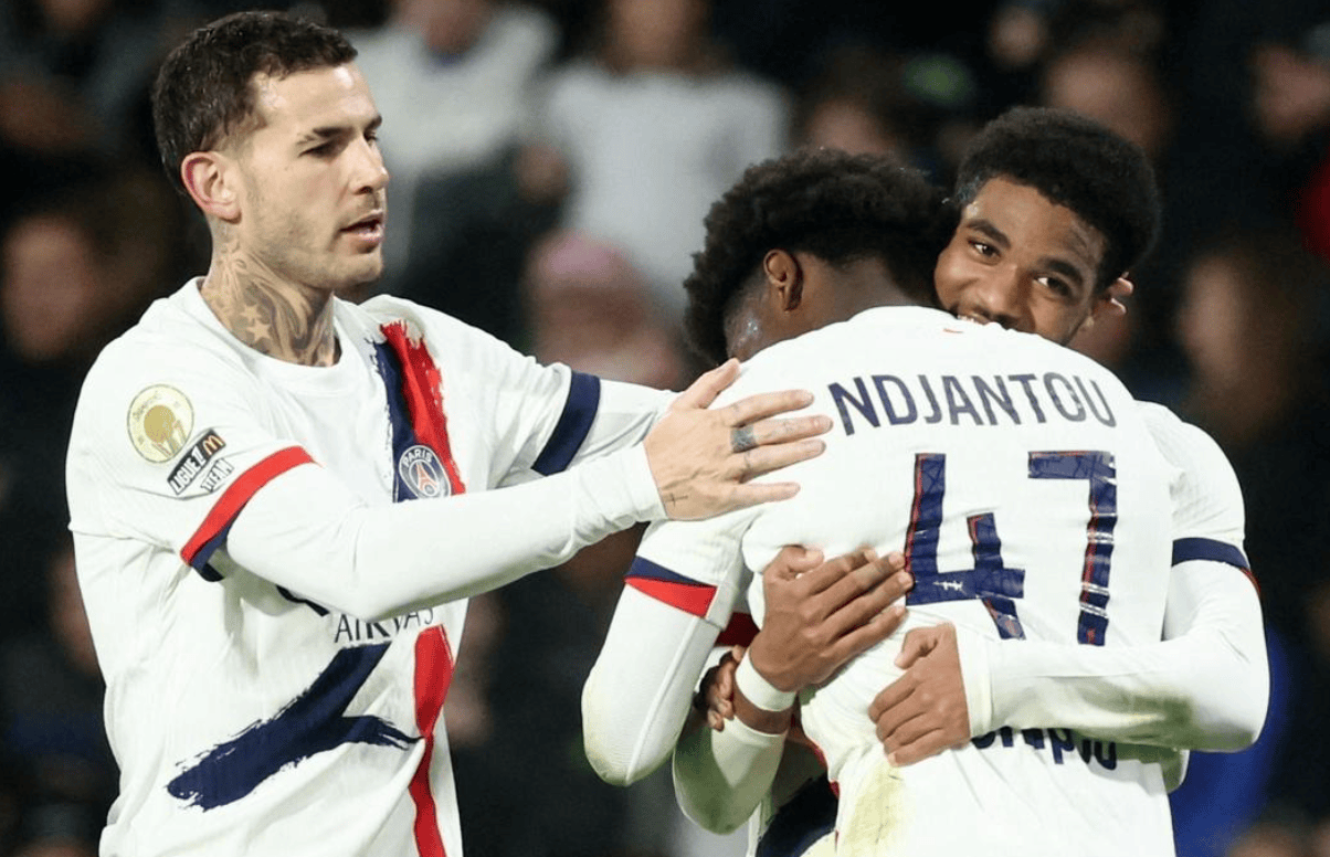 斯内德：贝尼特斯接手国米的时机很糟糕，我没说他是最差教练（斯内德：贝尼特斯接掌国米时机不佳，但我从未称其为最差主帅）